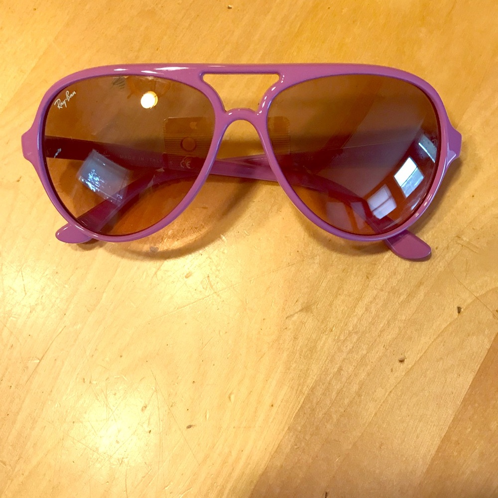 Purple Ray ban aviators